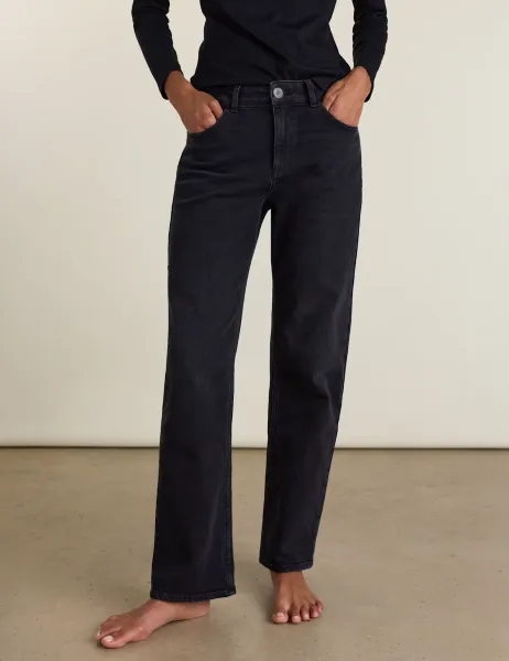 BAUKJEN Mid Rise Straight Leg Jeans Black