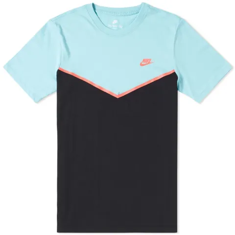 Windrunner Tee