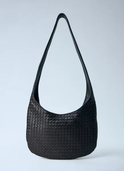 Veneto Medium Crossbody Bag