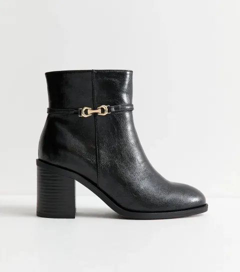 New Look Women's Extra Wide Fit Dark Brown Buckle Block Heel Ankle Boots Vegan