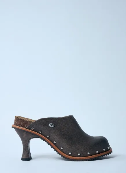 D-Woodstock MI Clog Heels