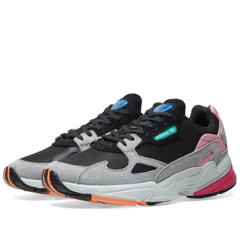 Adidas Falcon W