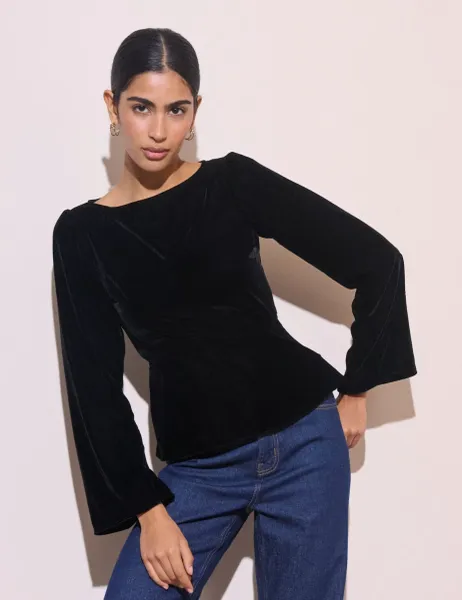Nobody's Child Slash Neck Regular Fit Top
