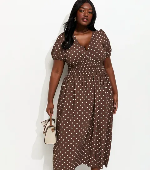 Women's Plus Size Brown Spot Print Ruched Waist V-Neck Midi Dress Curves