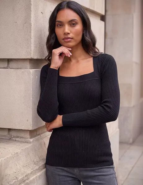 Roman Square Neck Rib Knit Top Black