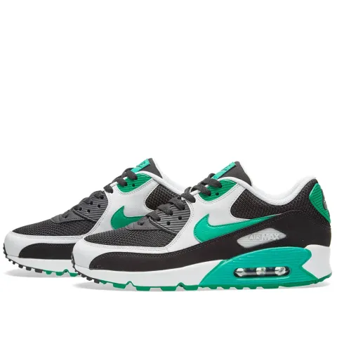 Air Max 90 Essential