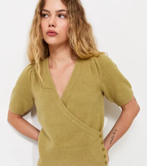 New Look Women's Green Wrap Front Puff Sleeve Knitted Top