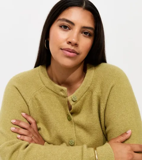 Women's Plus Size Light Green Raglan Sleeve Meet The Jean Cardigan Curves