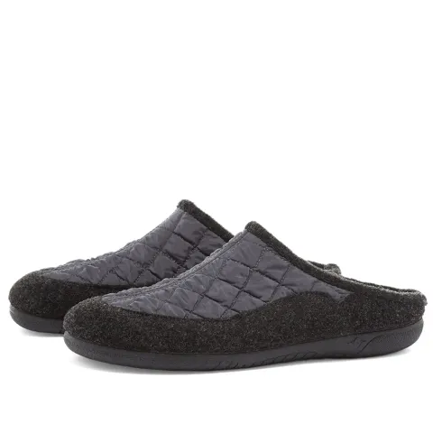 Quilted Slip On Houseshoe