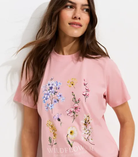Women's Petite Light Pink Cotton Wildflower Print T-Shirt