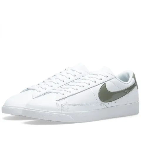 Blazer Low LE W