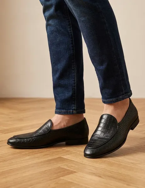 Jones Bootmaker Leather Croc Slip On Loafers
