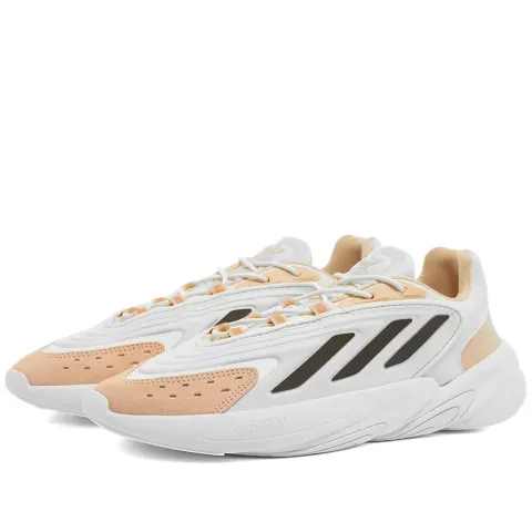 Ozelia W