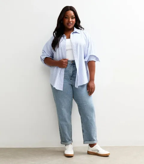 Women's Plus Size Blue High Waisted Mom Jeans Curves