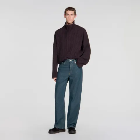 Baggy faded-effect jeans