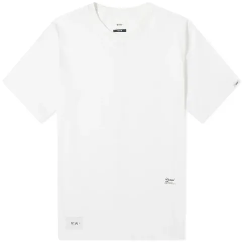 Design 02 T-Shirt