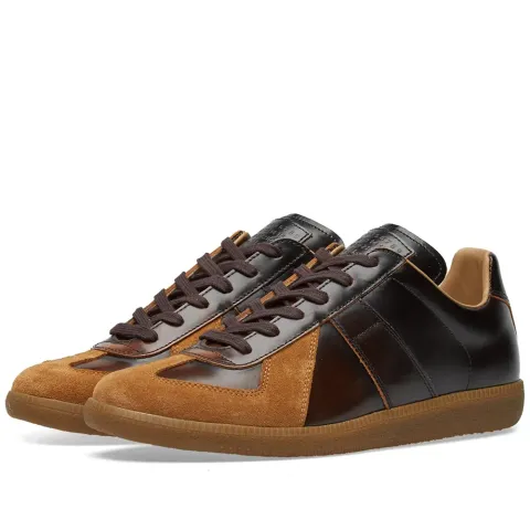 22 Brushed Leather Replica Sneaker