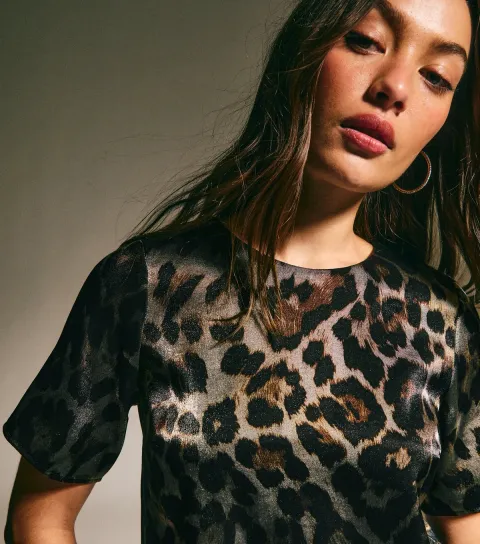Women's Black Animal Print Glittery Short Sleeve Top