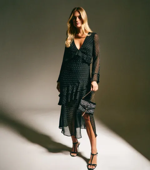 Women's Black Chiffon Metallic Pattern Ruffled Midi Dress