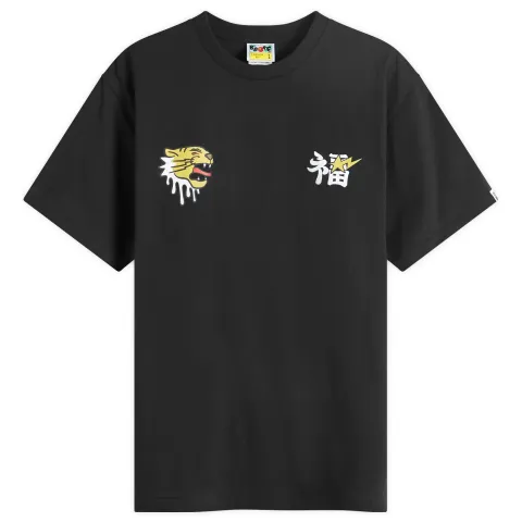 Souvenir Graphic T-Shirt