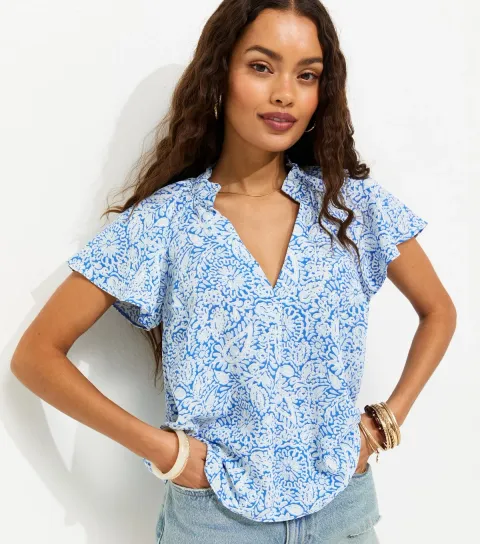 Women's Petite Light Blue Paisley Pattern Flutter Sleeve Blouse