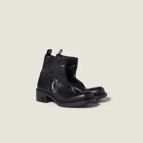 Calf leather booties