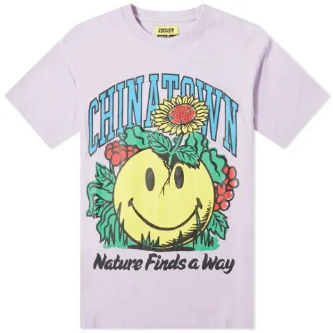 Chinatown Market Smiley Planter T-Shirt