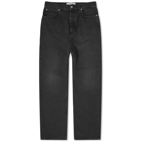Straight Jeans