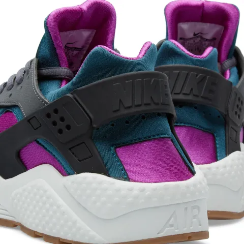 W Air Huarache Run