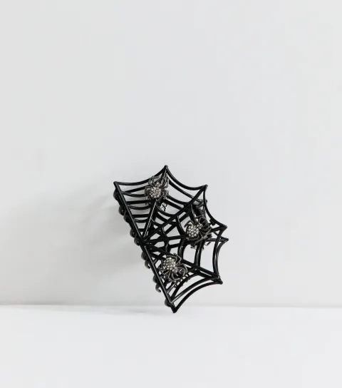 New Look Black Metal Spider Web Hair Claw Clip