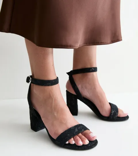 New Look Women's Wide Fit Black Shimmery Lace Block Heel Sandals Vegan