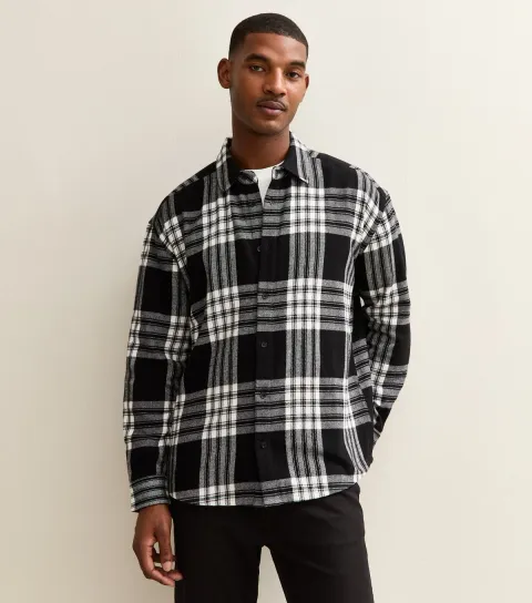 Men's Black and White Relaxed Checked Long Sleeve Shirt