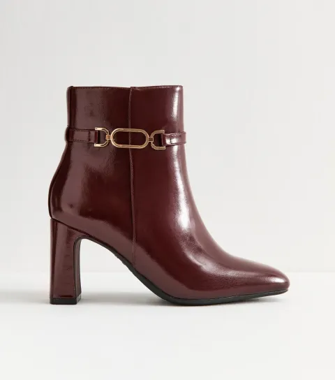 Women's Wide Fit Burgundy Faux Leather Chain Trim Ankle Boots