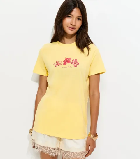 Women's Light Yellow Cotton Hibiscus Print Relaxed T-Shirt