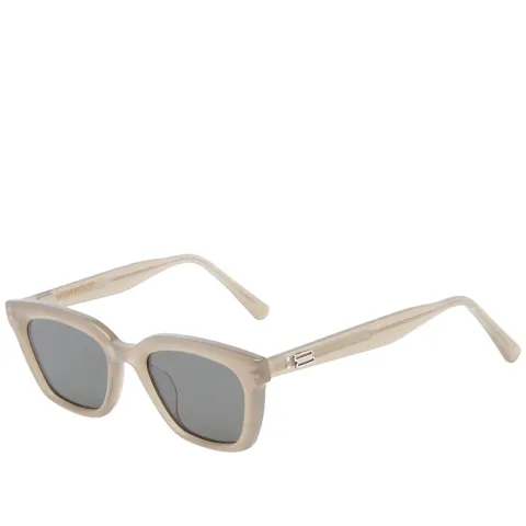 Hue Sunglasses