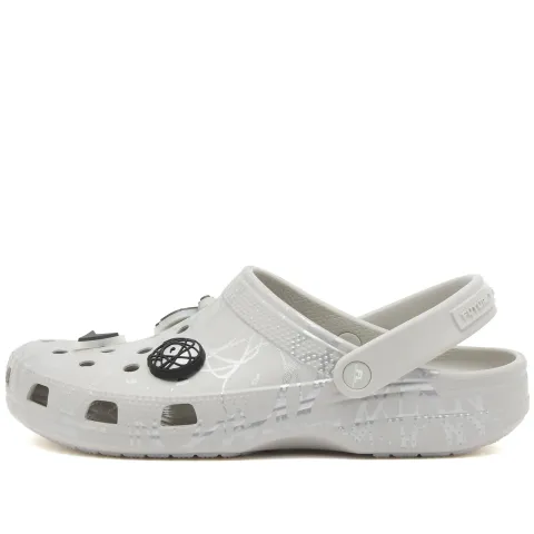 x Futura Laboratories Classic Clog