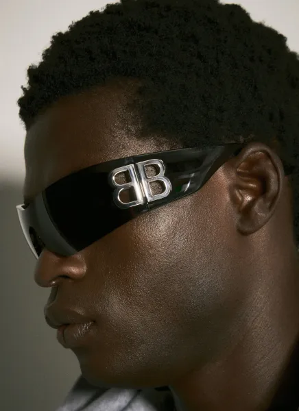 Bossy Mask Sunglasses