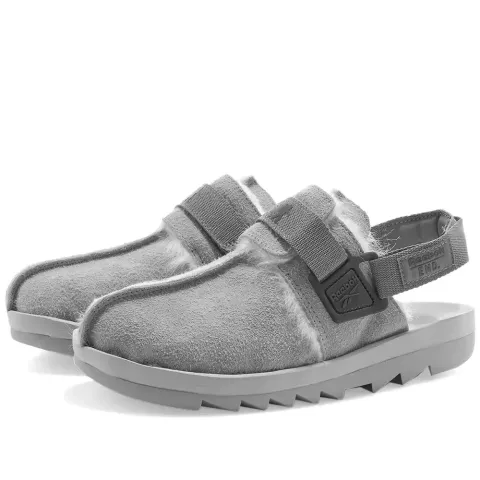 END. x Reebok Beatnik