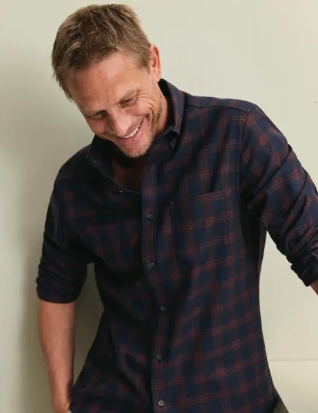 Charles Tyrwhitt Regular Fit Non Iron Pure Cotton Check Twill Shirt Navy Mix