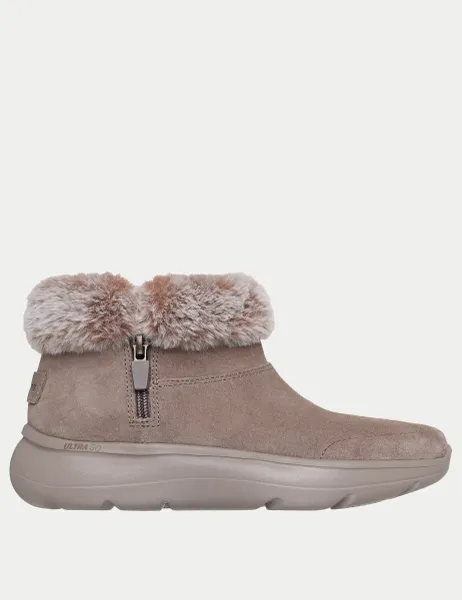 Skechers On-The-GO Encore Snow Capped Wide Fit Boots Taupe