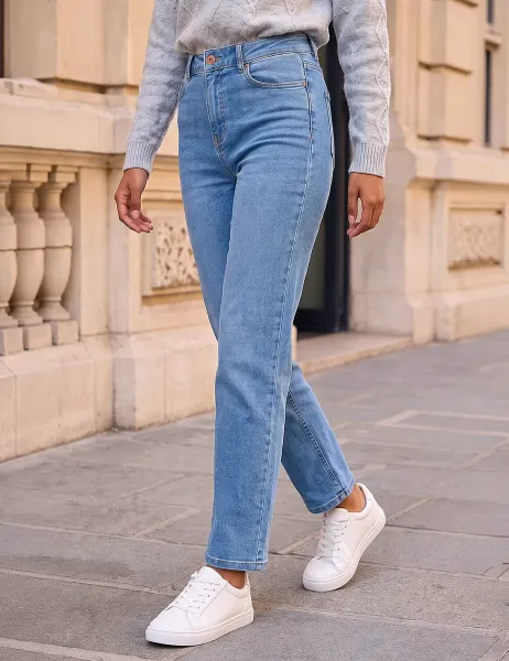 Roman Petite Mid Rise Straight Leg Jeans Denim
