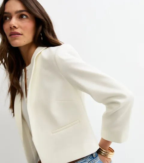 Women's Petite Off White Cropped Blazer