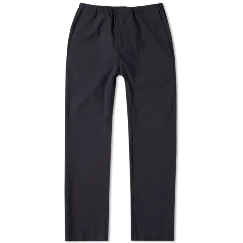 Ari Light Wool Trouser