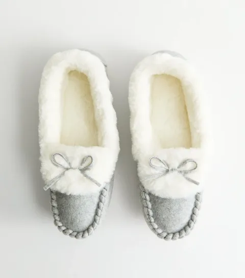 Women's Grey Bow Detail Faux Fur Lined Moccasin Slippers