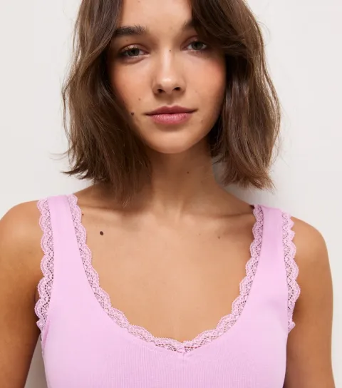 New Look Women's Light Pink Cotton Rich Lace Trim V-Neck Vest