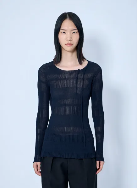 Rib Tuck D Round Neck Top