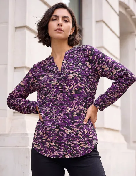 Roman Abstract Print V Neck Stretch Shirt Purple
