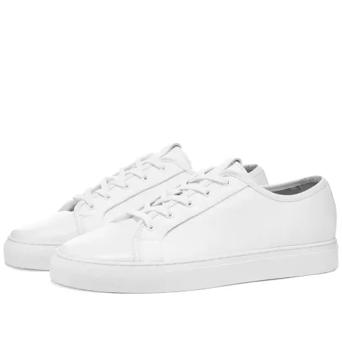 Sneaker 44