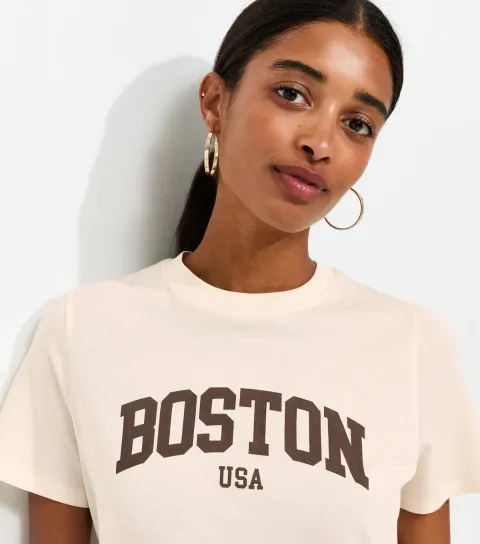 Women's Cream Cotton Boston Print Relaxed Fit T-Shirt