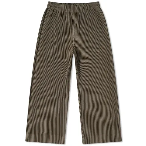 Relaxed Fit Pleated Pant
